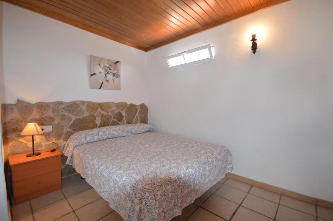 Estudios Con Piscina Compartida En Conil. * Cadiz